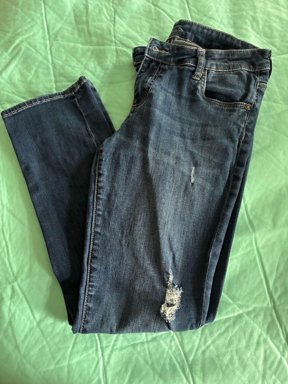 Kut from the Kloth Dark Blue Distressed Women’s Jeans